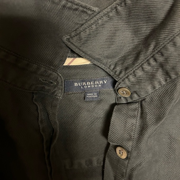 Burberry London Small Woman’s button up - Picture 4 of 5